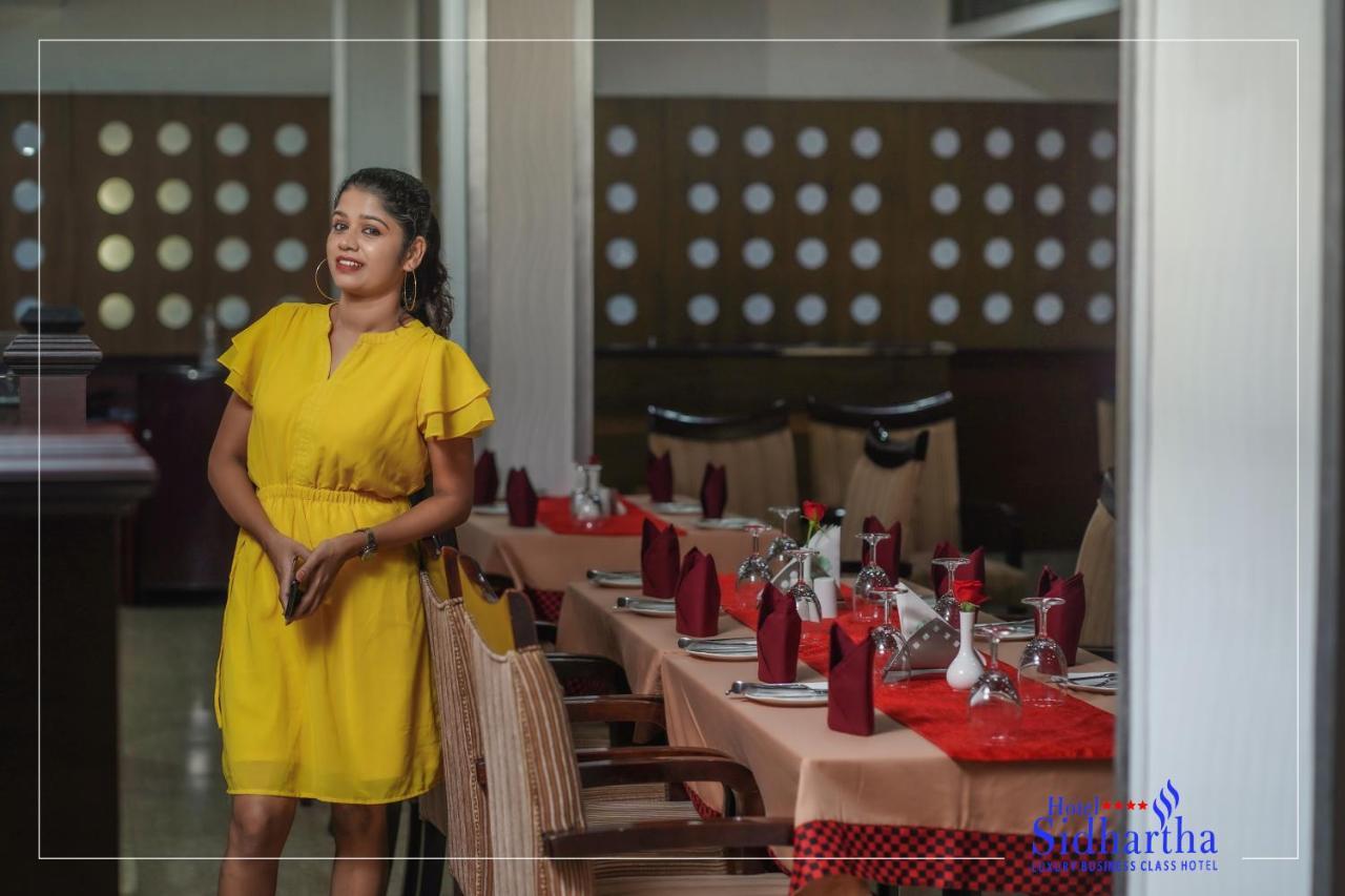 Hotel Sidhartha Chalakudy Kizhake Chālakudi Zewnętrze zdjęcie