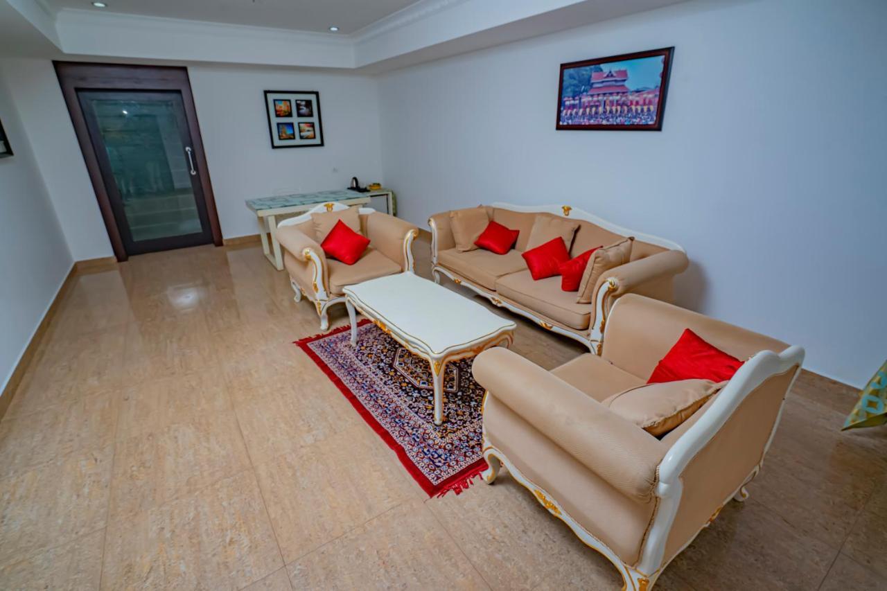 Hotel Sidhartha Chalakudy Kizhake Chālakudi Zewnętrze zdjęcie