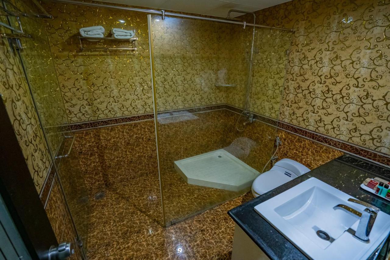 Hotel Sidhartha Chalakudy Kizhake Chālakudi Zewnętrze zdjęcie