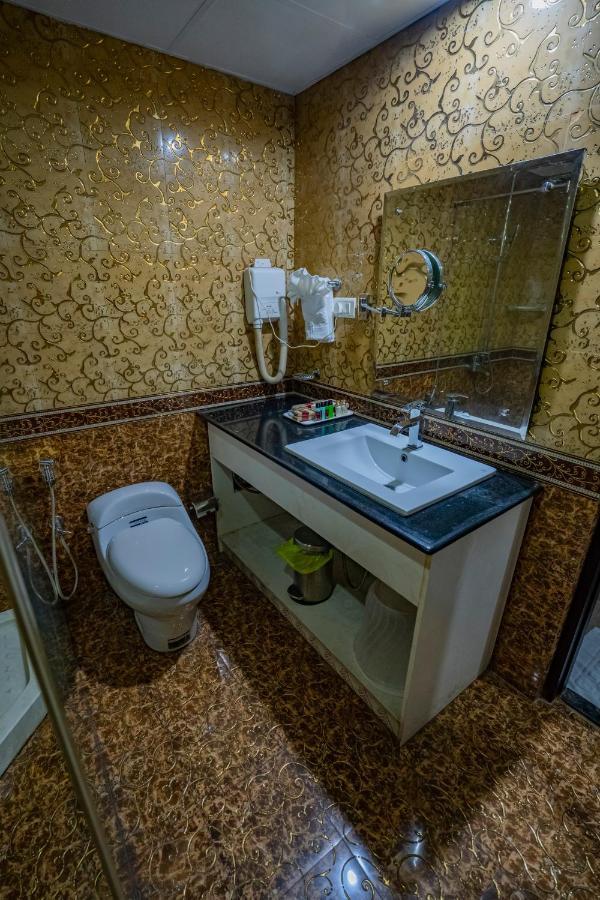 Hotel Sidhartha Chalakudy Kizhake Chālakudi Zewnętrze zdjęcie